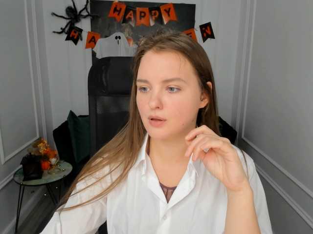 AliceSagkew live cam on BongaCams