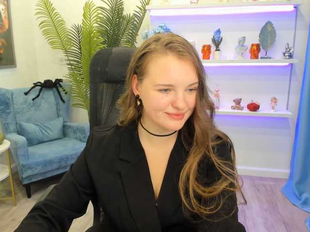 AliceSagkew live cam on BongaCams