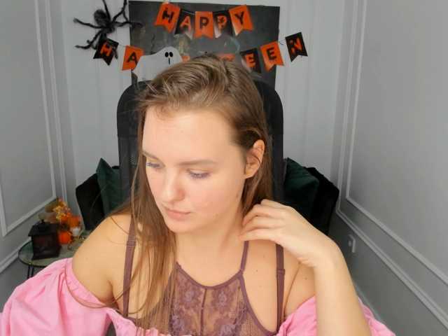 AliceSagkew live cam on BongaCams