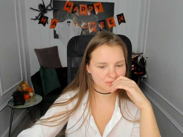 AliceSagkew live cam on BongaCams