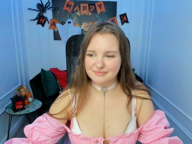 AliceSagkew live cam on BongaCams