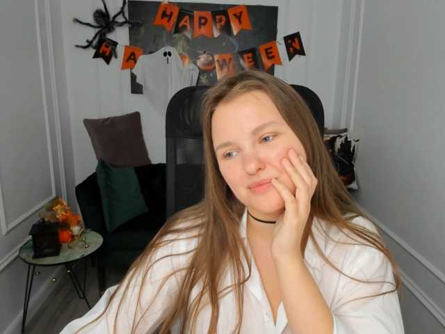 AliceSagkew live cam on BongaCams