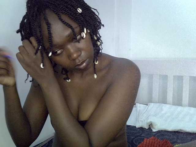 Cumppie live cam on BongaCams