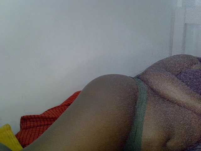 Cumppie live cam on BongaCams