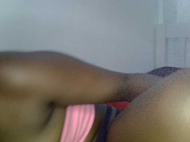 Cumppie live cam on BongaCams