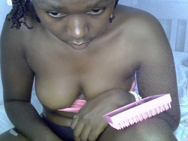 Cumppie live cam on BongaCams