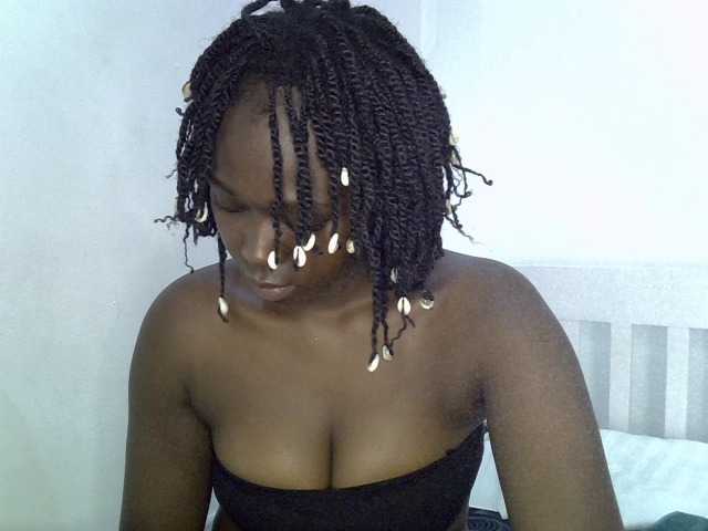 Cumppie live cam on BongaCams