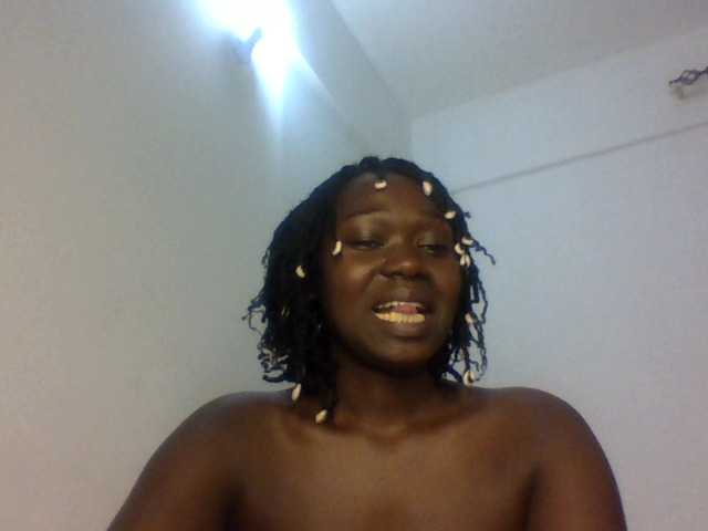 Cumppie live cam on BongaCams