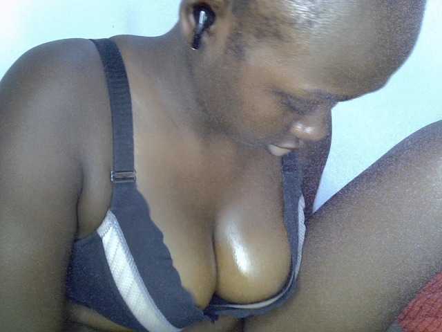 Cumppie live cam on BongaCams