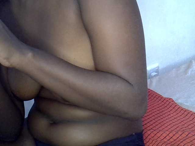 Cumppie live cam on BongaCams