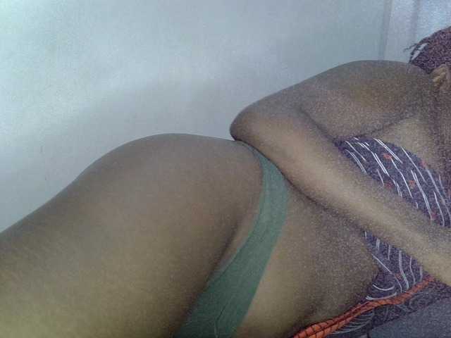 Cumppie live cam on BongaCams
