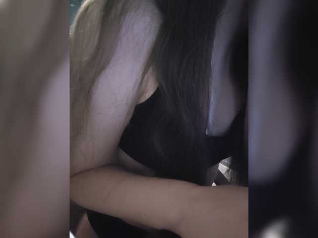 Militur, en vivo ahora en BongaCams