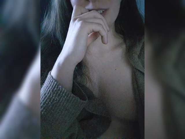 Militur, en vivo ahora en BongaCams