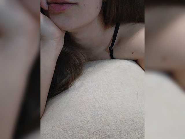 le modèle Militur est en webcam porno dans un show sur le site bongacams, il possède les tags suivants: White/Caucasian,Brunette,Shaved
