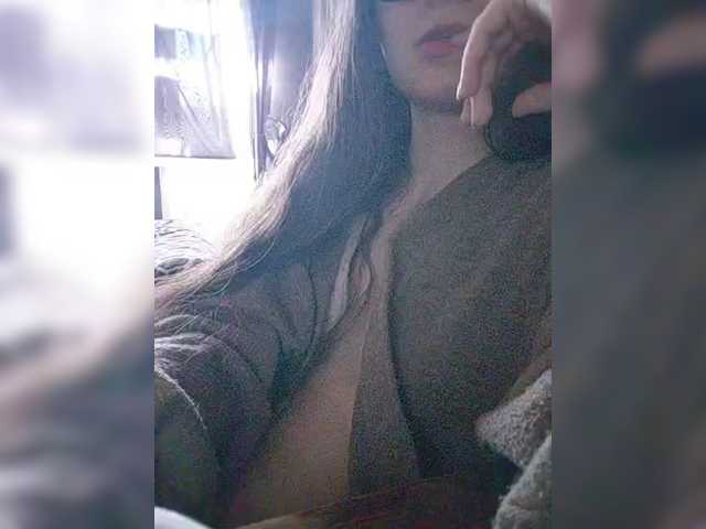 Militur, en vivo ahora en BongaCams