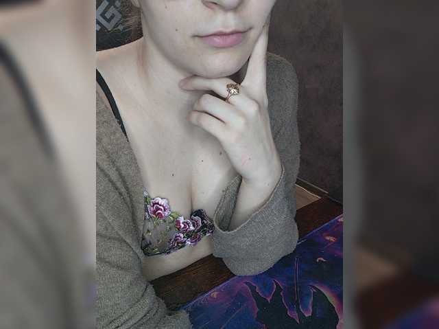 Militur live cam on BongaCams