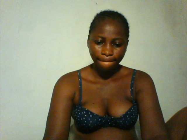 Aviaf1, en vivo ahora en BongaCams