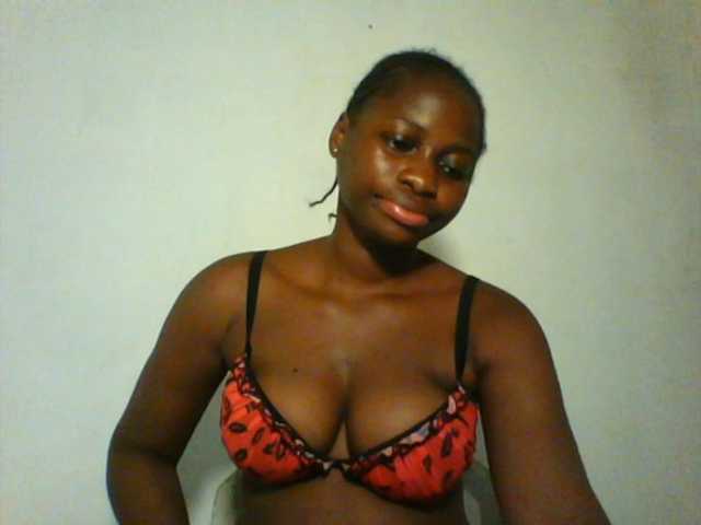 Aviaf1 live cam on BongaCams