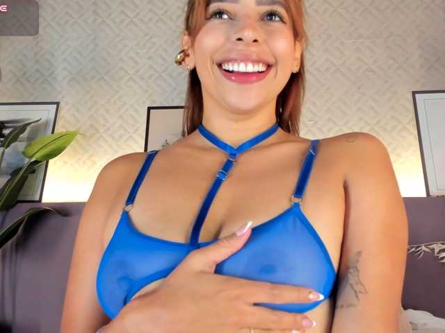 nicolelopez live cam on BongaCams