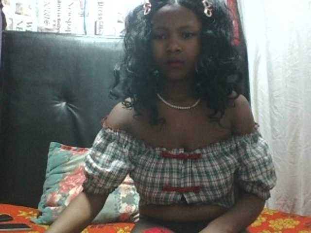 Dorachoco live cam on BongaCams