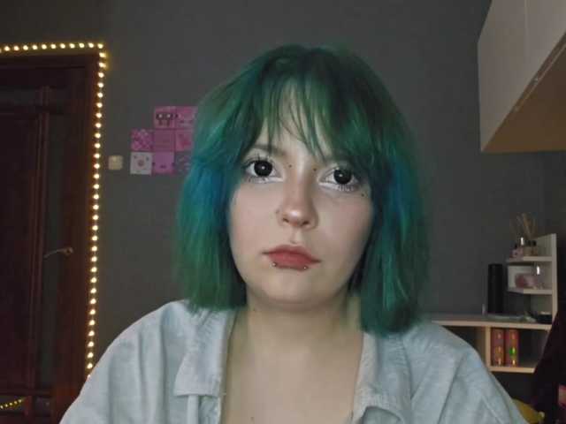 SharikaAge live cam on BongaCams