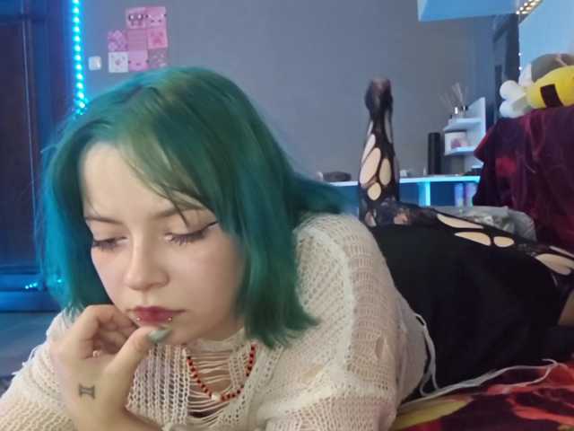 SharikaAge live cam on BongaCams