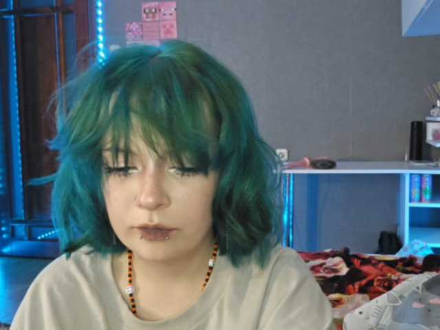 SharikaAge live cam on BongaCams