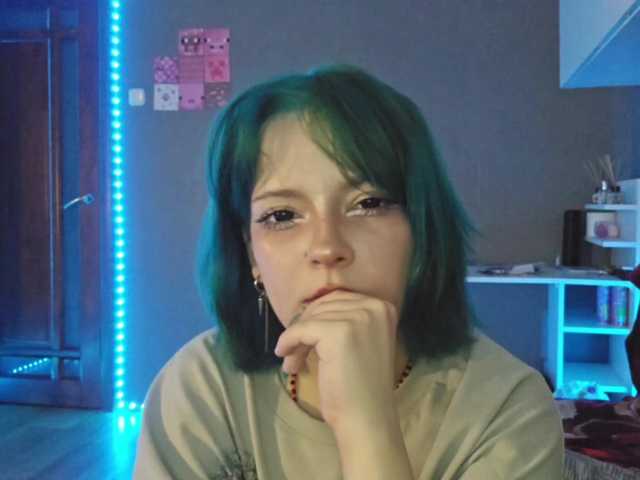 SharikaAge live cam on BongaCams
