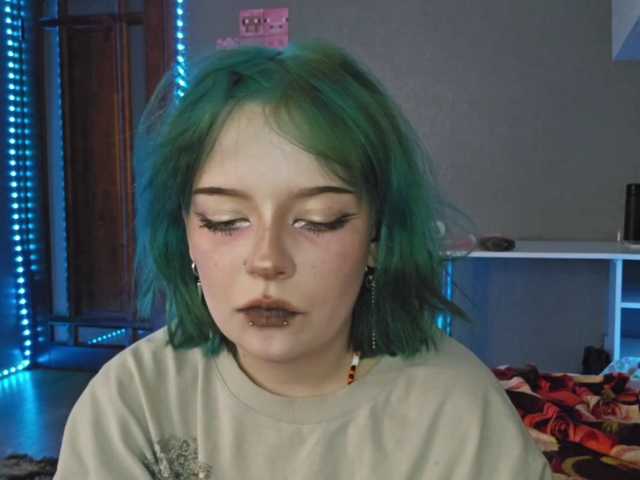 SharikaAge live cam on BongaCams