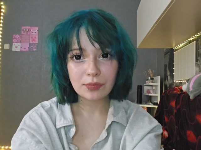 SharikaAge