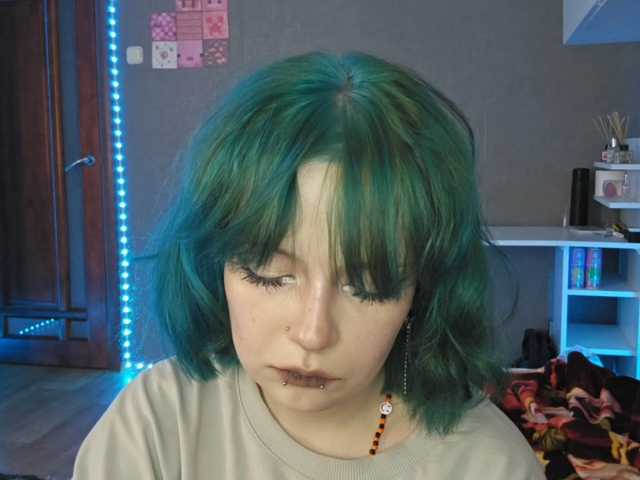 SharikaAge live cam on BongaCams