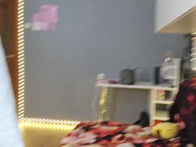 SharikaAge live cam on BongaCams