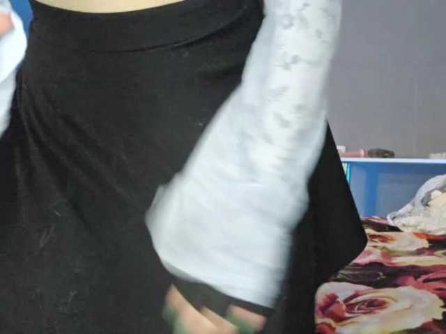 SharikaAge live cam on BongaCams