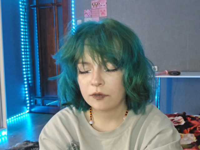 SharikaAge live cam on BongaCams
