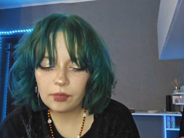 SharikaAge live cam on BongaCams