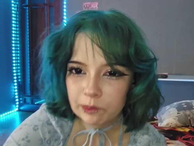 SharikaAge live cam on BongaCams