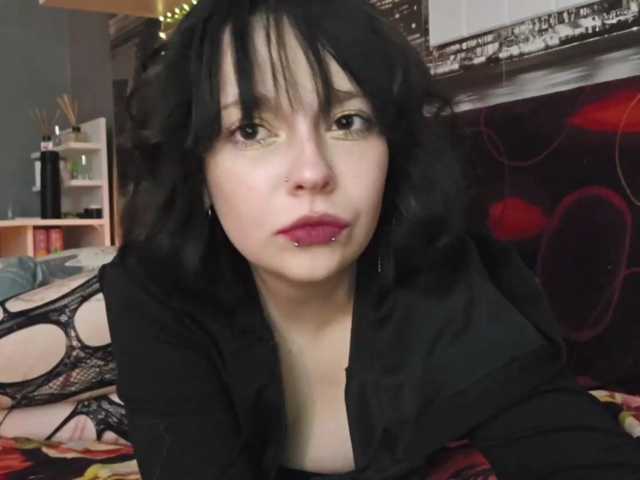 SharikaAge live cam on BongaCams