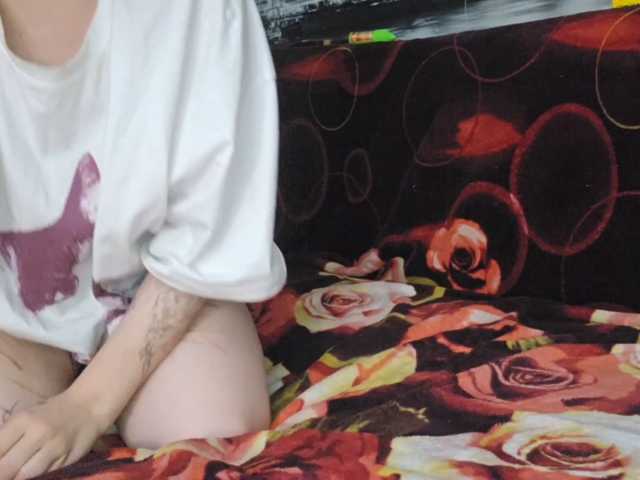 SharikaAge live cam on BongaCams