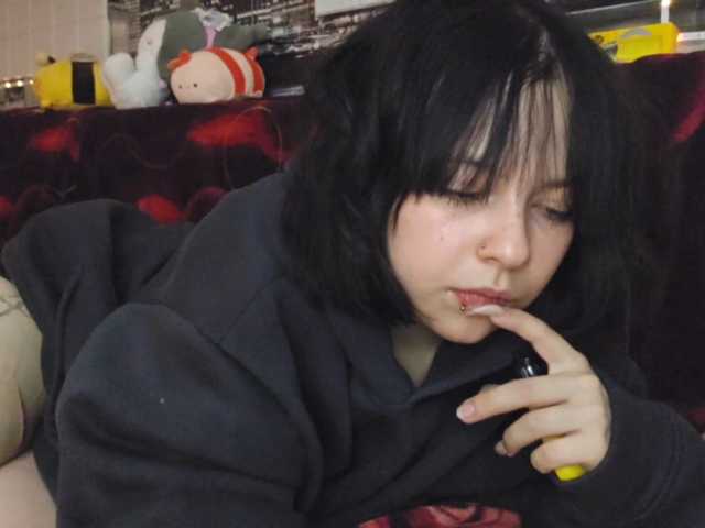 SharikaAge live cam on BongaCams