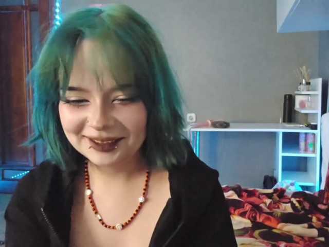 SharikaAge live cam on BongaCams