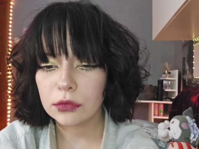 SharikaAge live cam on BongaCams
