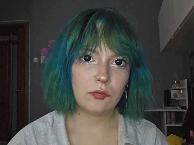 SharikaAge live cam on BongaCams