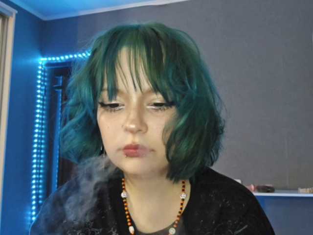 SharikaAge live cam on BongaCams