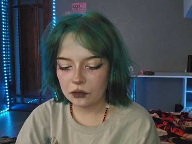 SharikaAge live cam on BongaCams