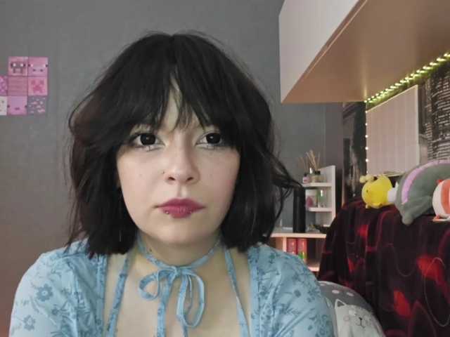 SharikaAge live cam on BongaCams