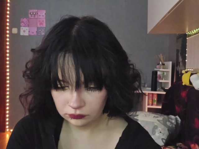 SharikaAge live cam on BongaCams