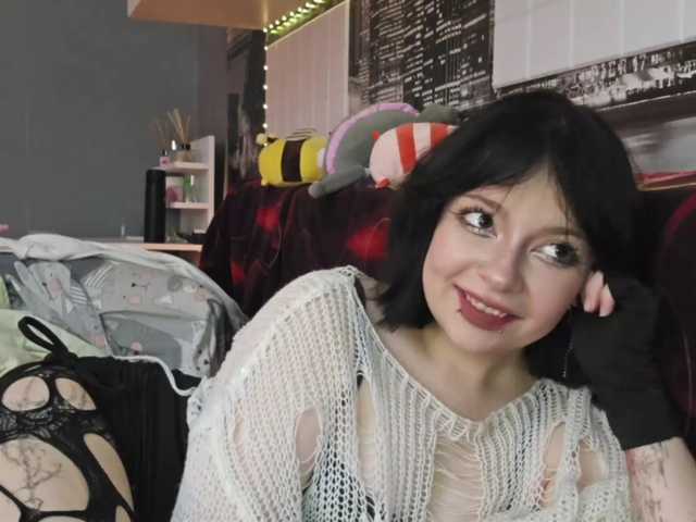 SharikaAge live cam on BongaCams