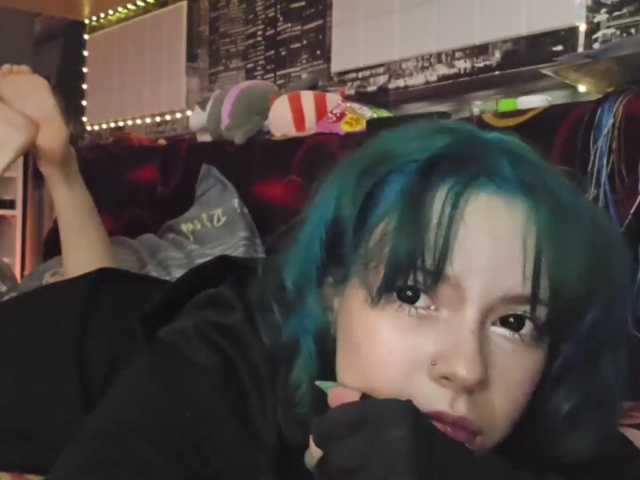 SharikaAge live cam on BongaCams