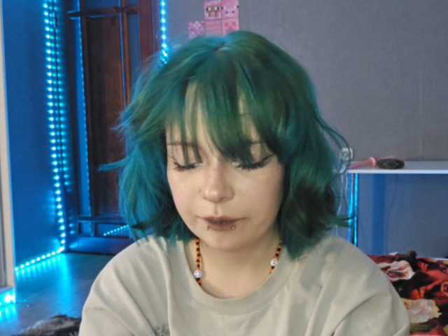 SharikaAge live cam on BongaCams