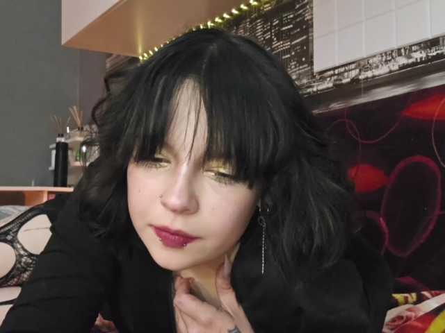 SharikaAge live cam on BongaCams